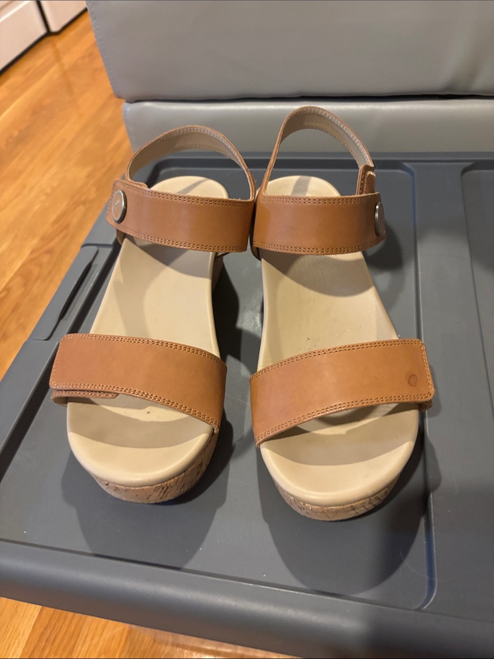 Women’s VIONIC  Platform Sandals with Ankle Strap